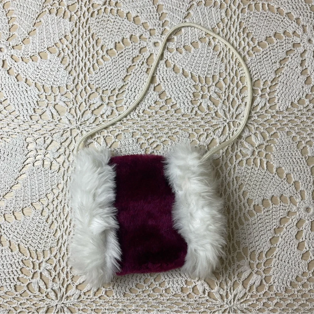 Vintage 1980s Toddler Girls Burgundy Winter Hand Muff Warmer